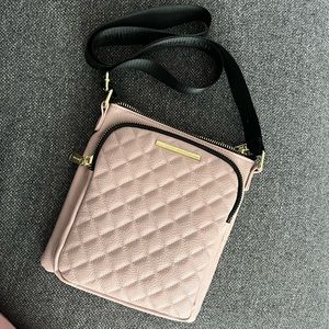 Steve Madden pink quilted crossbody